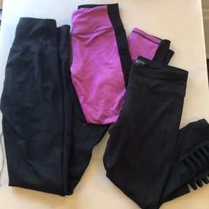 Lot of 3 workout leggings, size small